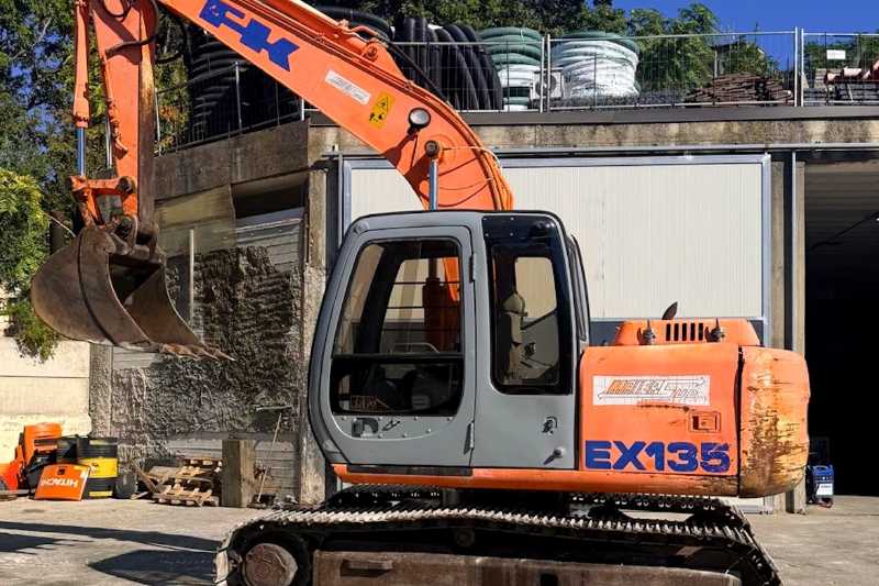 OmecoHub - Immagine FIAT HITACHI EX135
